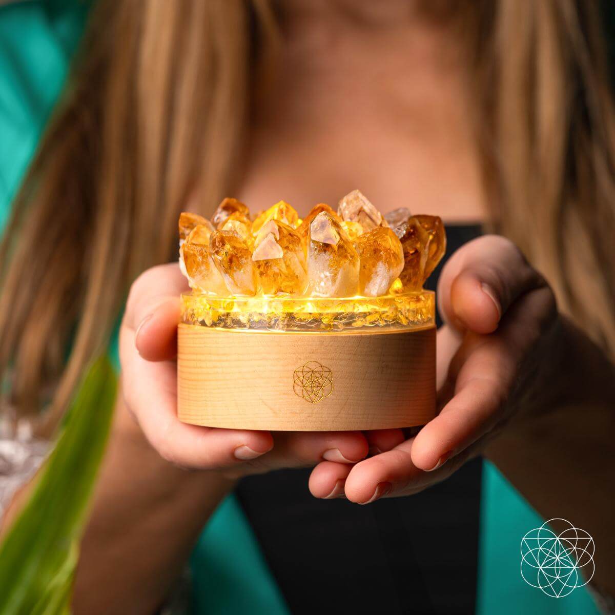 Turn My Life to Gold - Midas Citrine Lamp | Night Light | Wiccan Center