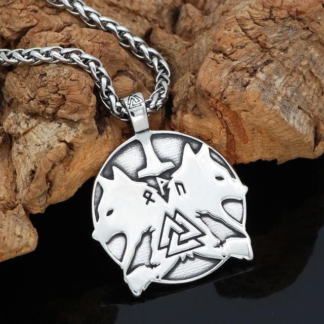 Viking Nordic Geri and Freki Odin’s Wolves Necklace | Pendants & Necklaces | Wiccan Center