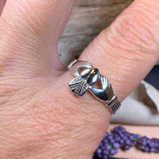 Ardmore Irish Claddagh Ring in Sterling Silver | Ring | Wiccan Center