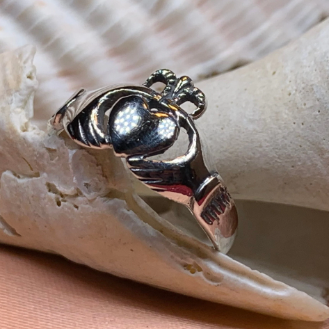 Cushina Irish Claddagh Ring | Ring | Wiccan Center