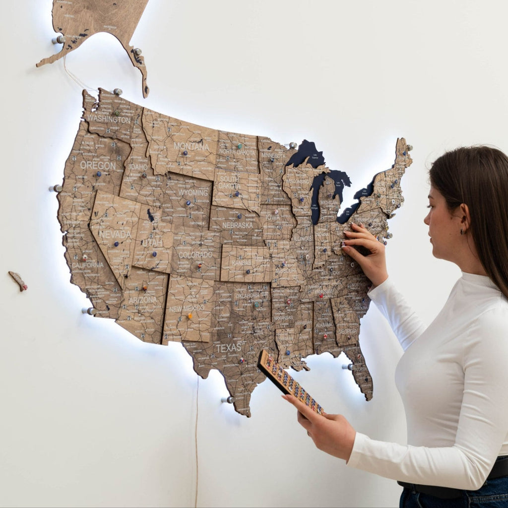 Wooden 3D LED Map of USA - Terra
