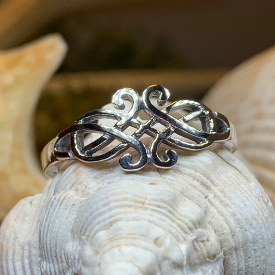 Nataly Celtic Knot Ring | Ring | Wiccan Center